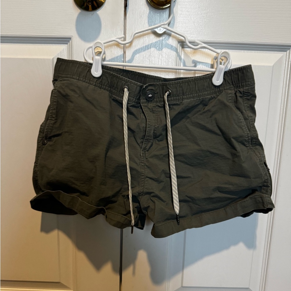 Vuori Ripstop Shorts - Army green - Large